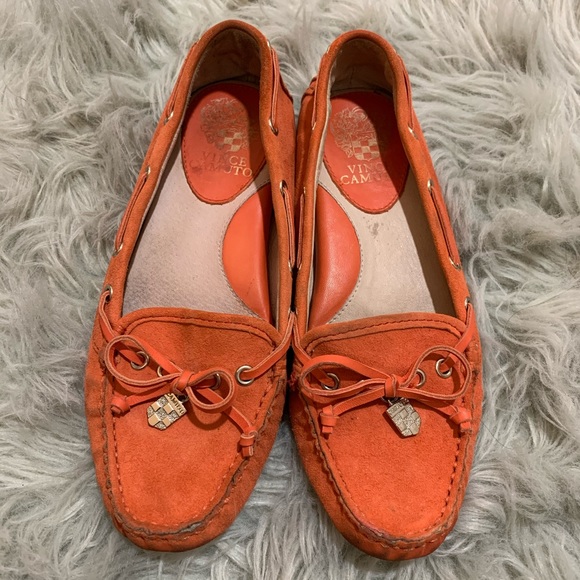 Vince Camuto - Pinna Moccasin Shoe (Hot Coral) - Picture 4 of 9